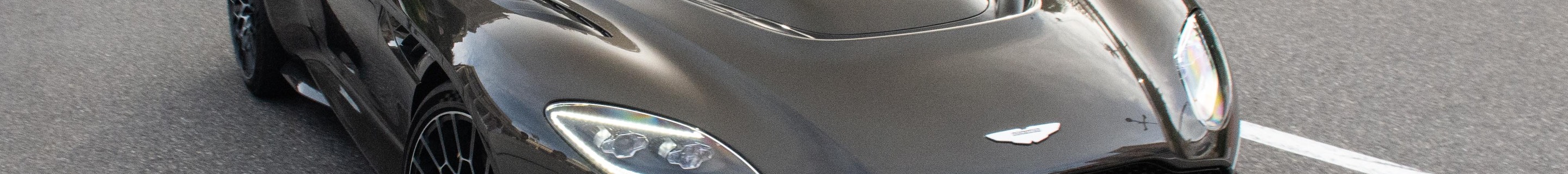 Aston Martin DBS 770 Ultimate