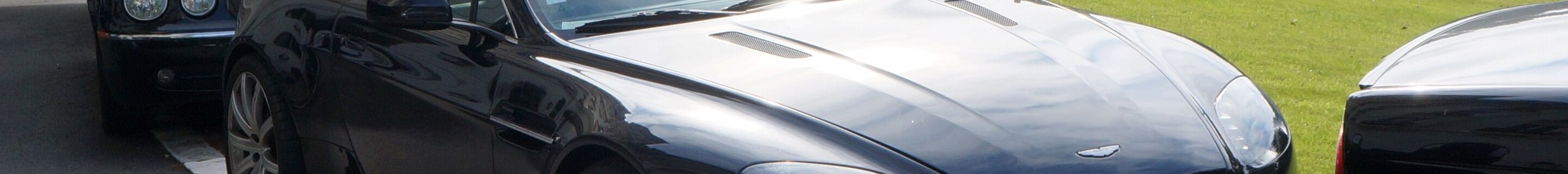 Aston Martin V8 Vantage