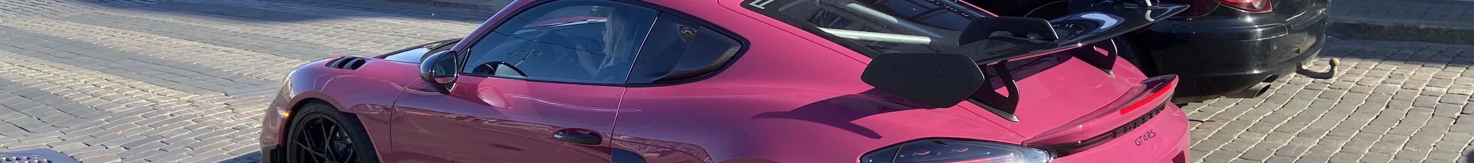 Porsche 718 Cayman GT4 RS Weissach Package