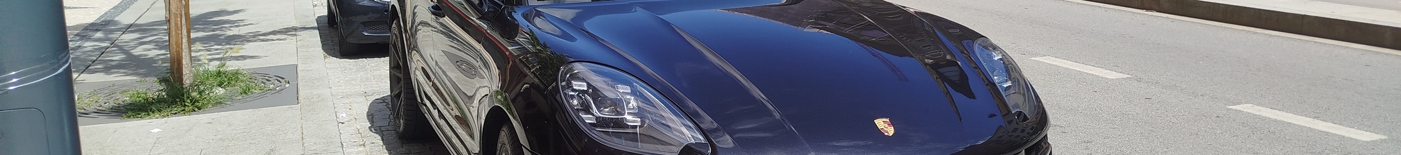 Porsche 95B Macan Turbo