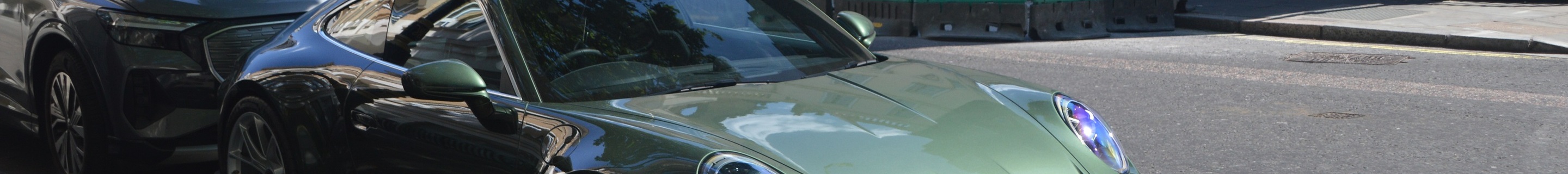 Porsche 992 GT3 Touring