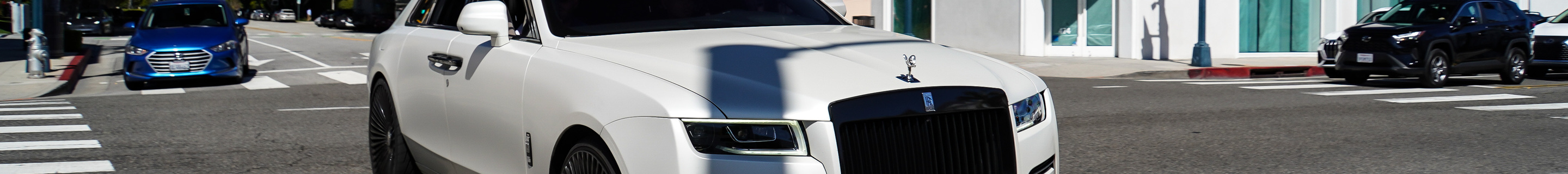 Rolls-Royce Ghost Black Badge 2021