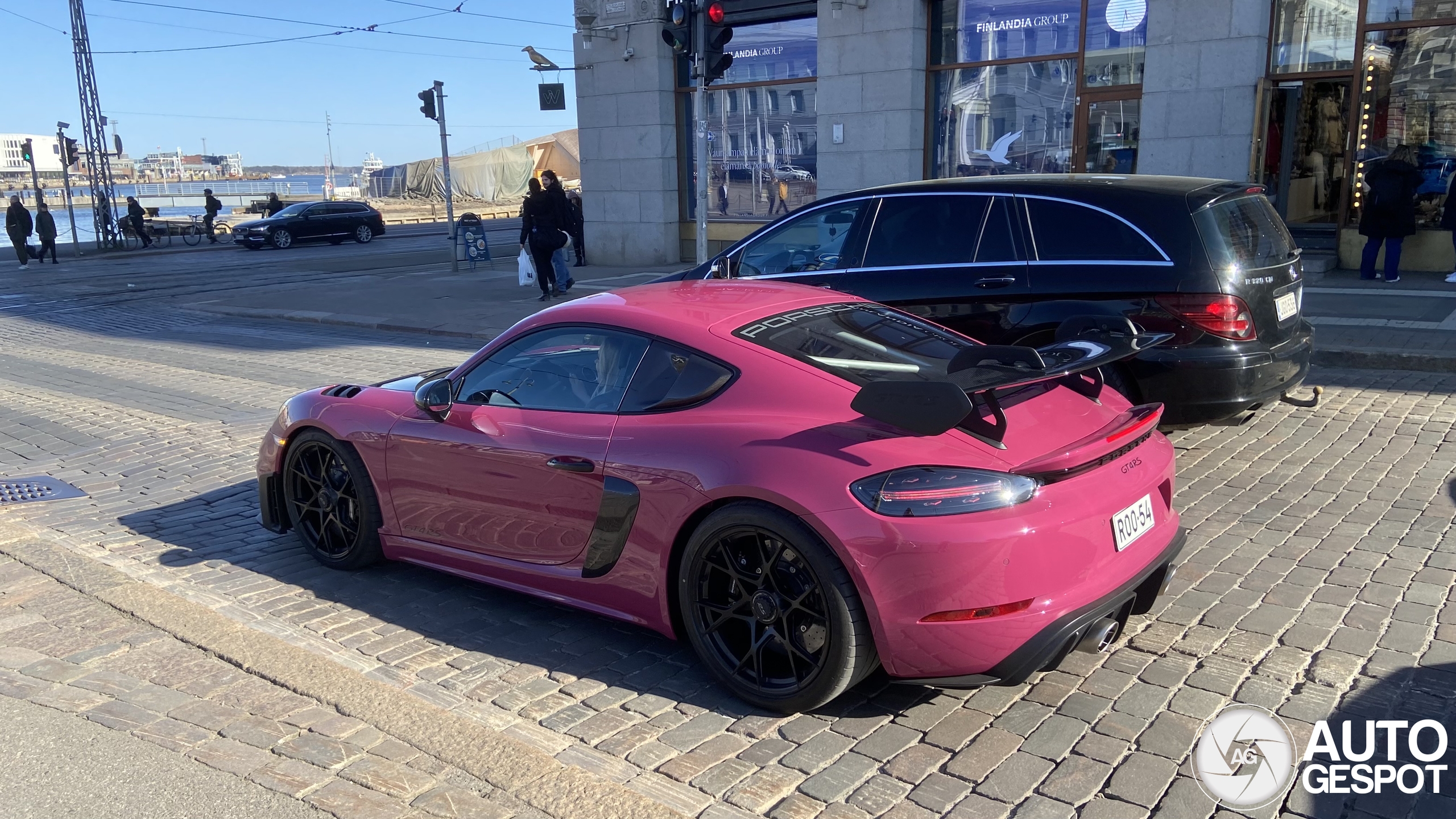 Porsche 718 Cayman GT4 RS