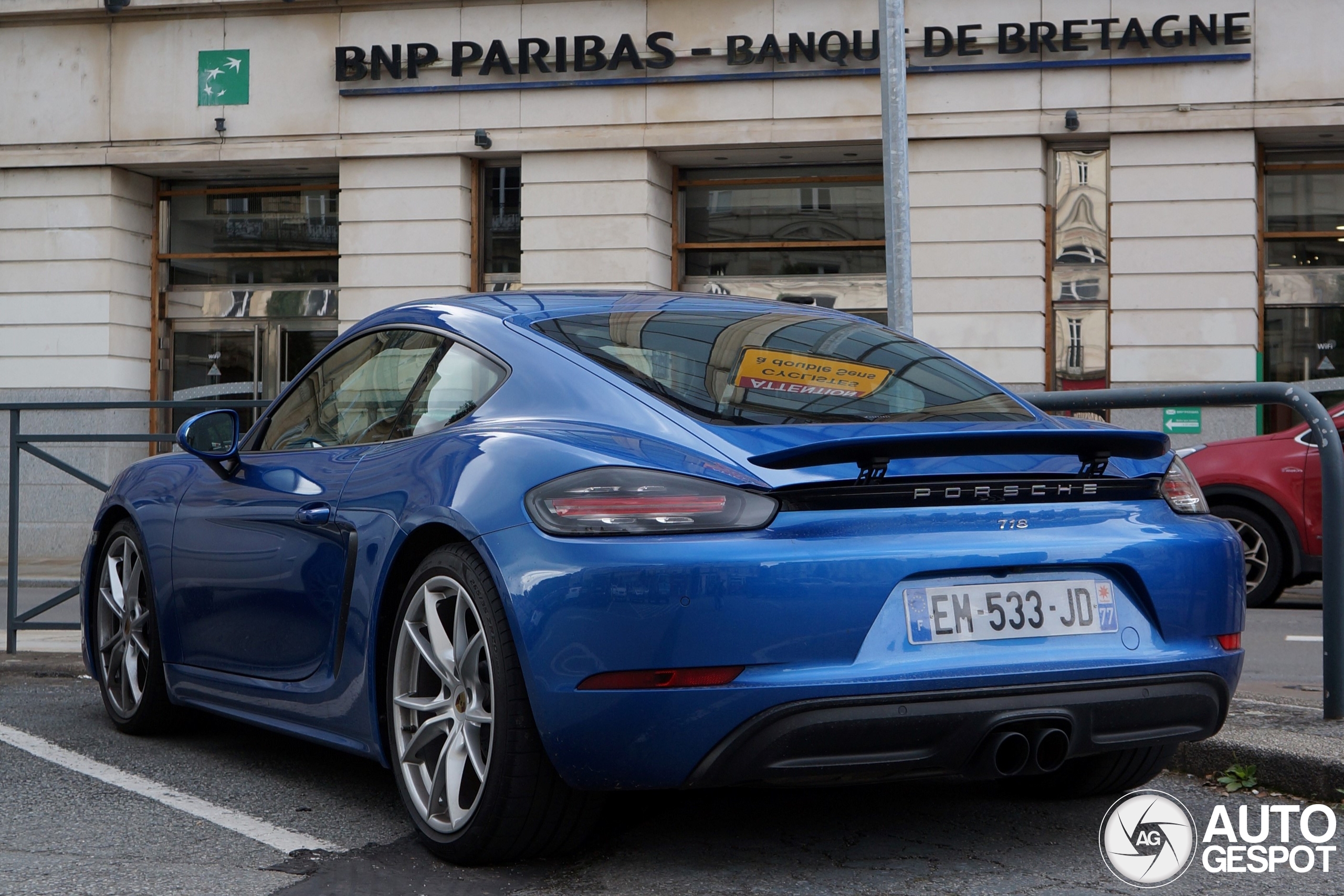 Porsche 718 Cayman S