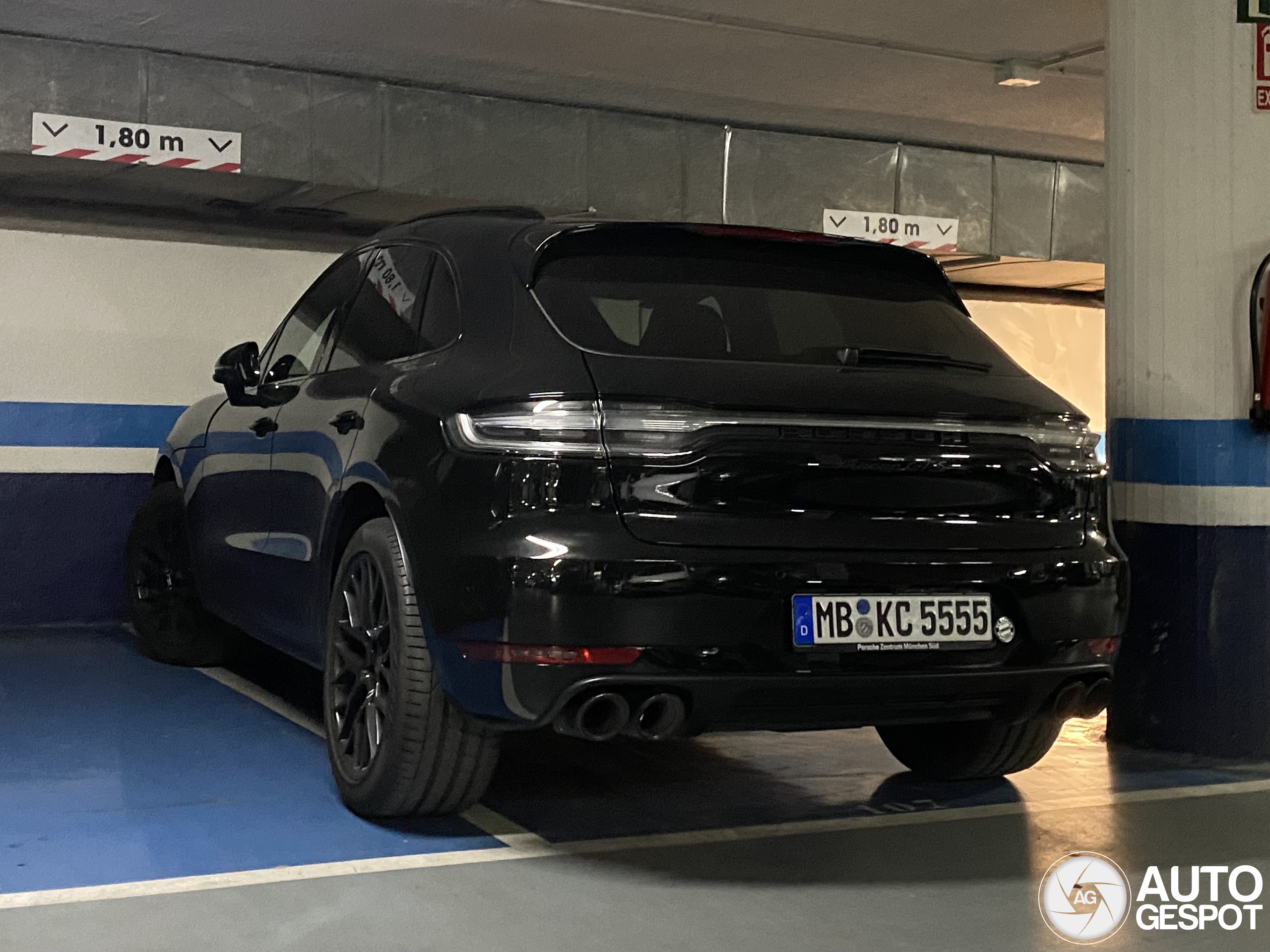 Porsche 95B Macan GTS MkII