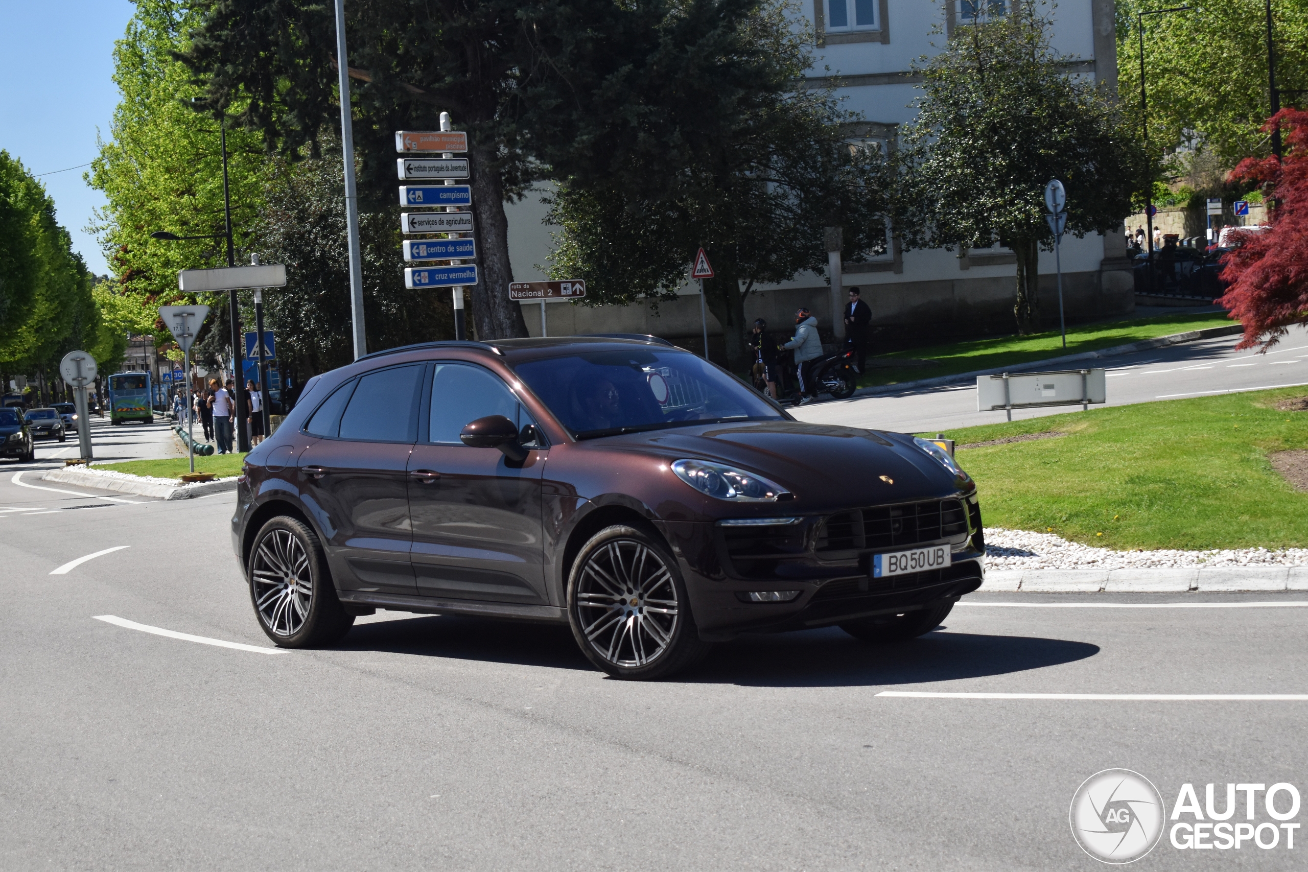 Porsche 95B Macan Turbo