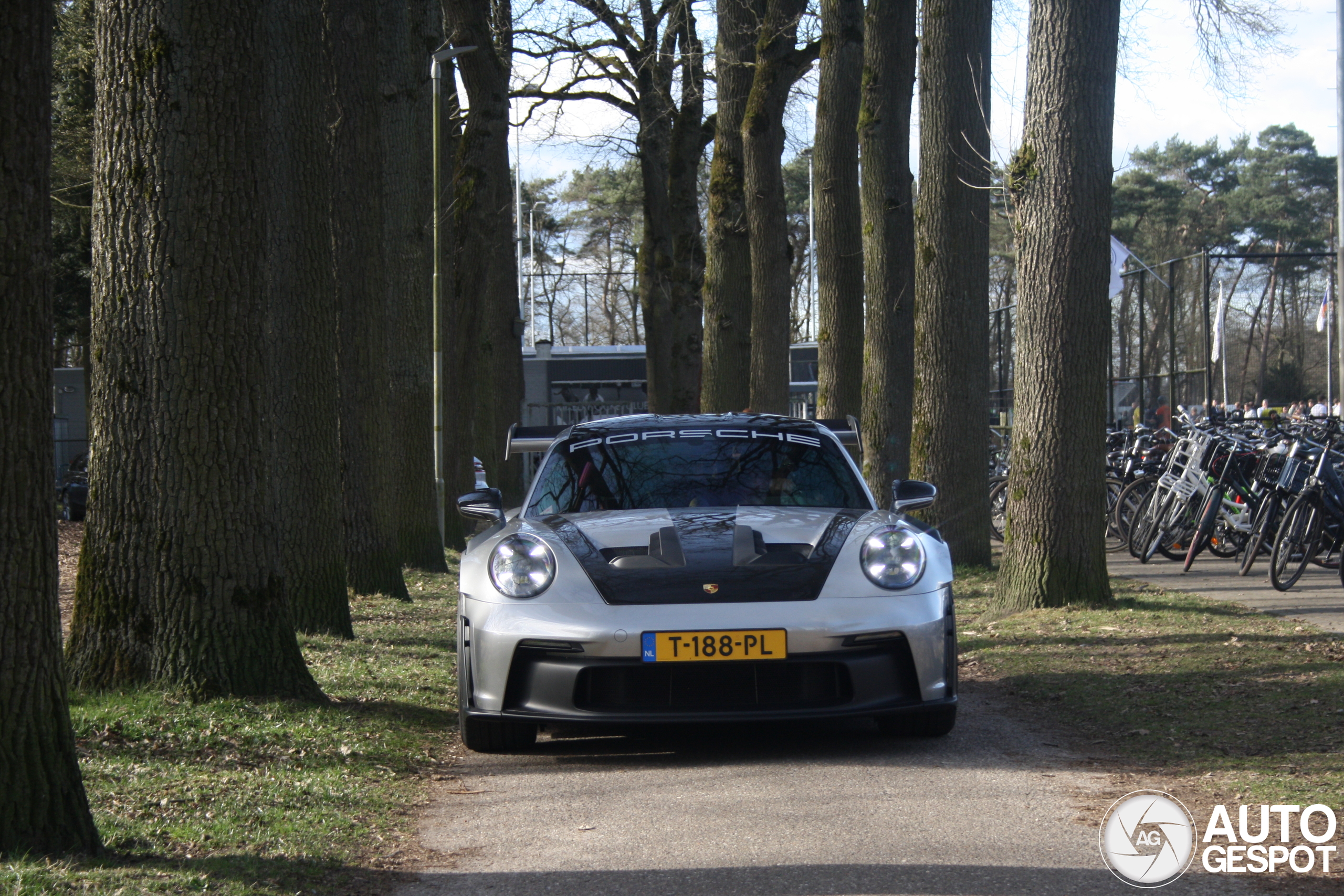 Porsche 992 GT3 RS Weissach Package