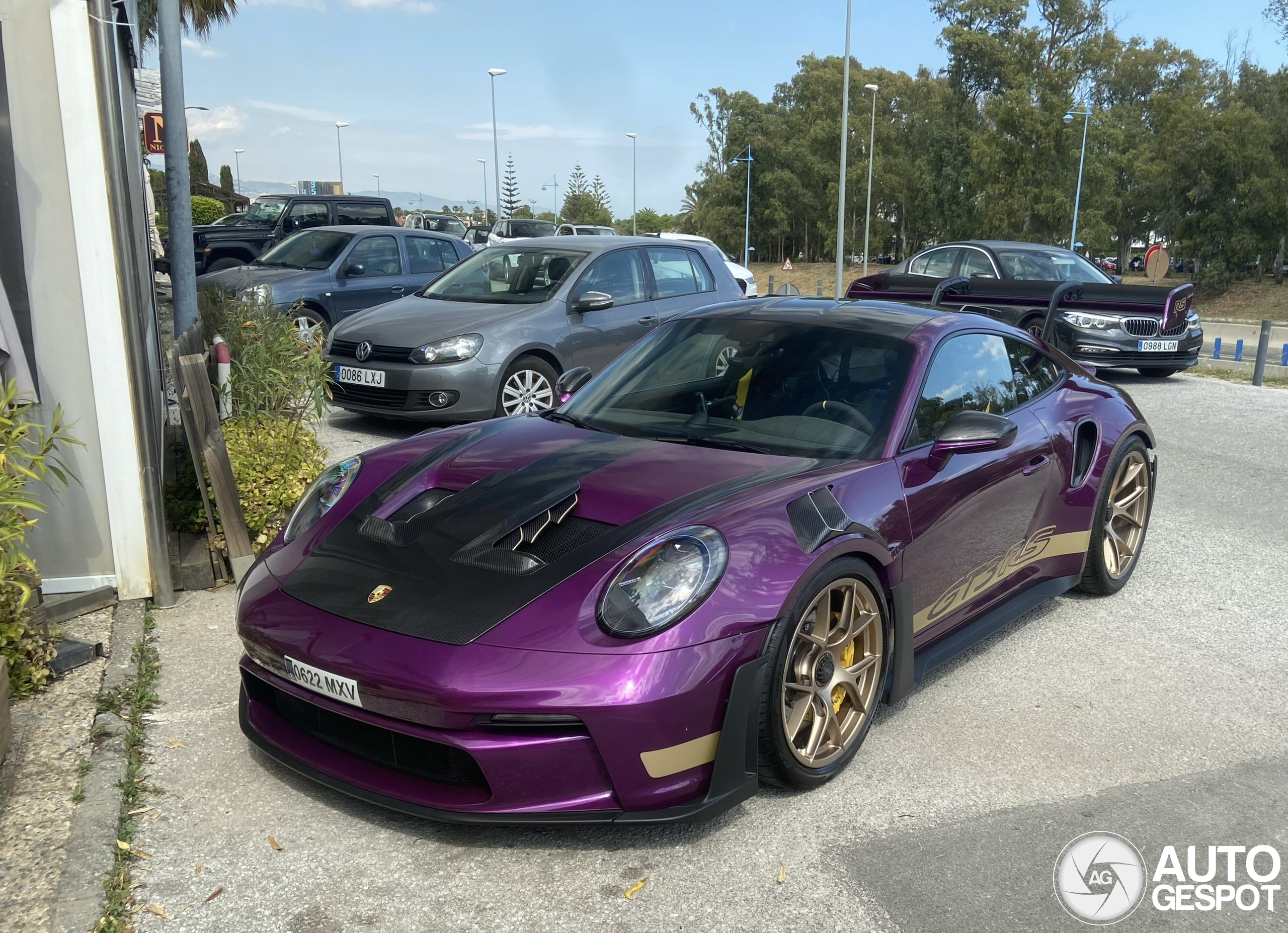 Porsche 992 GT3 RS Weissach Package