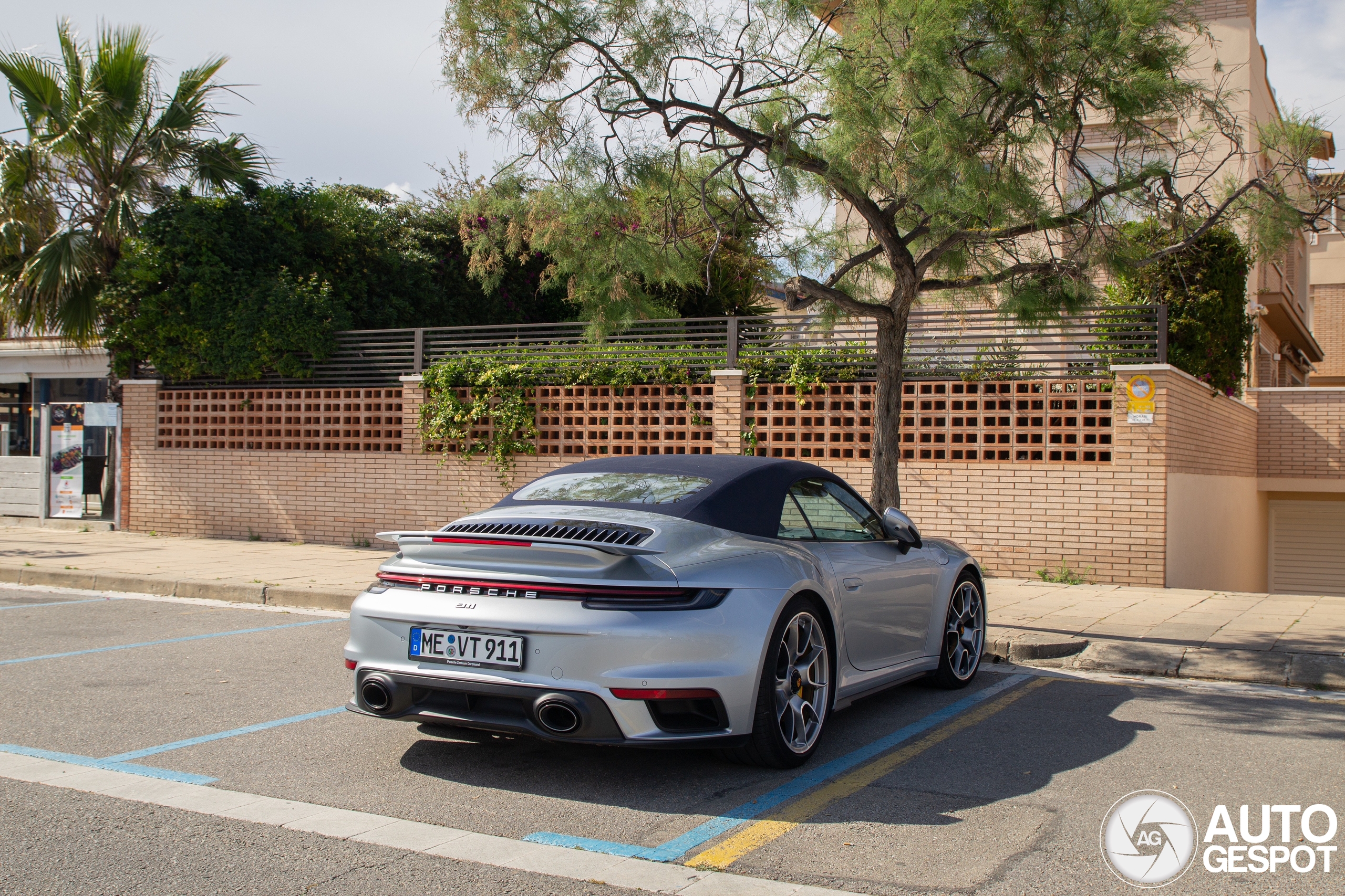Porsche 992 Turbo S Cabriolet