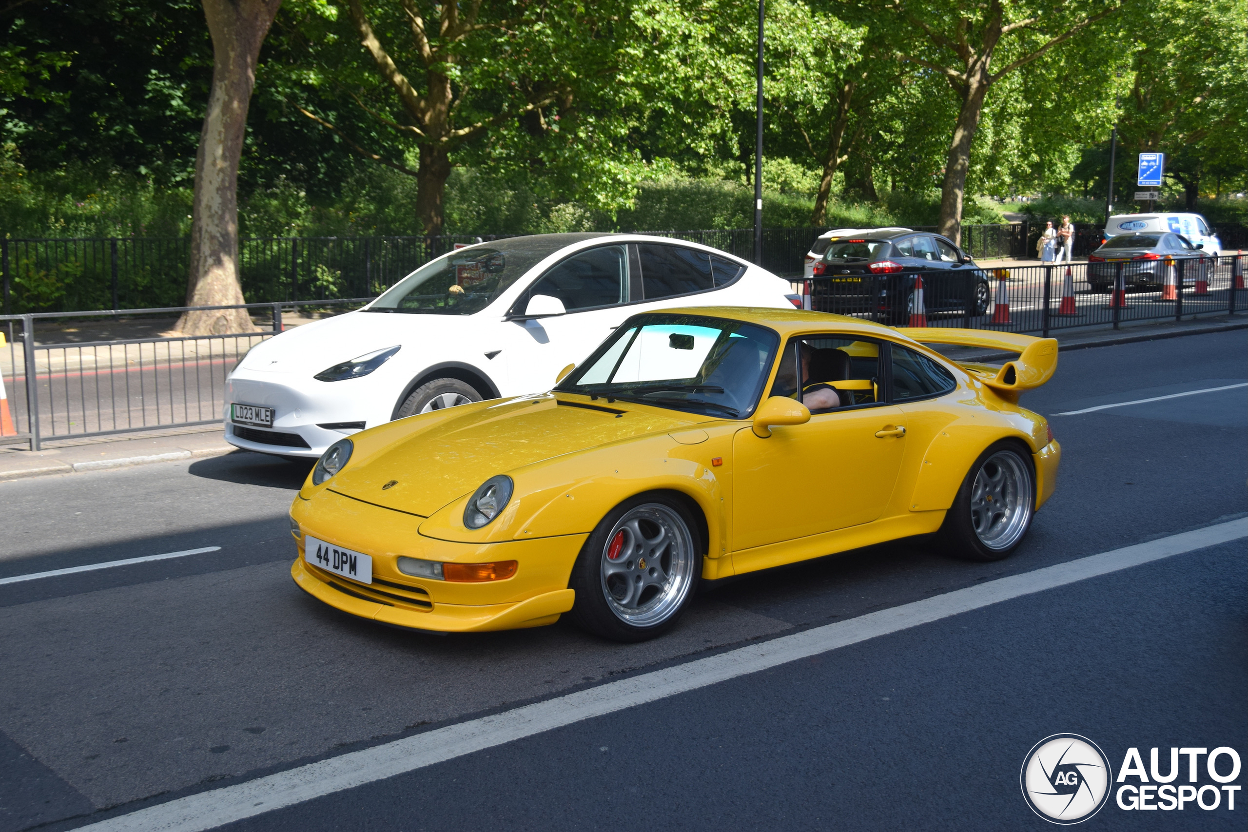 Porsche 993 GT2