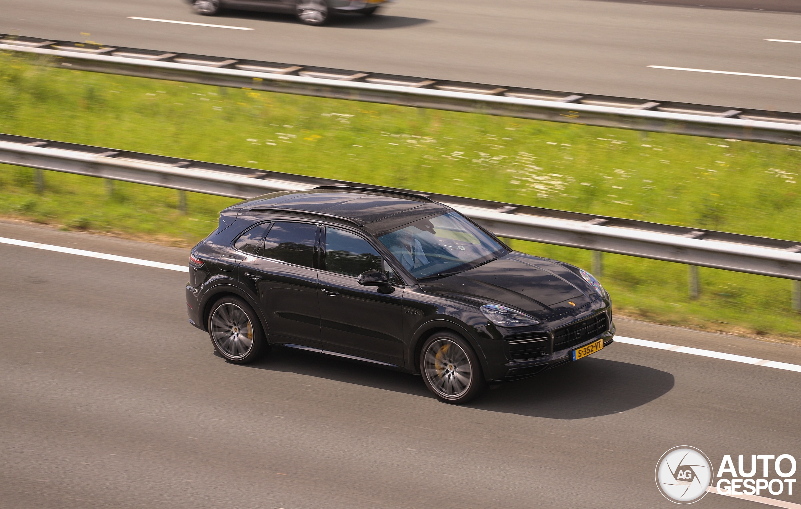 Porsche Cayenne Turbo S E-Hybrid