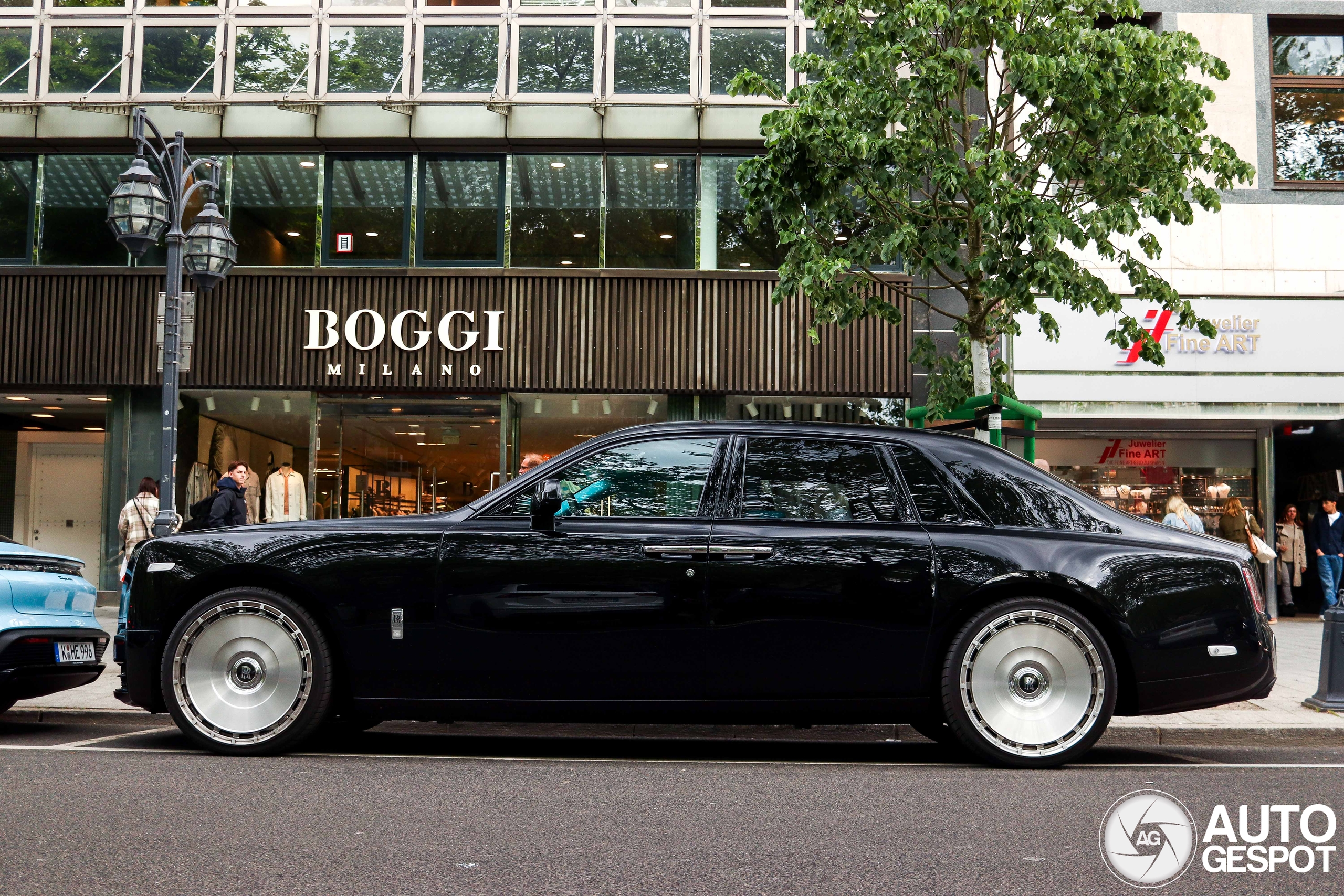 Rolls-Royce Phantom VIII Series II