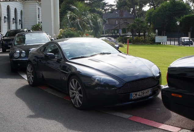Aston Martin V8 Vantage