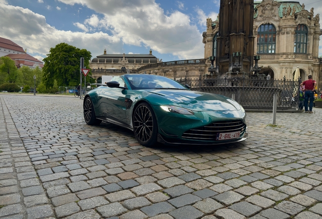 Aston Martin V8 Vantage Formula 1 Edition Roadster