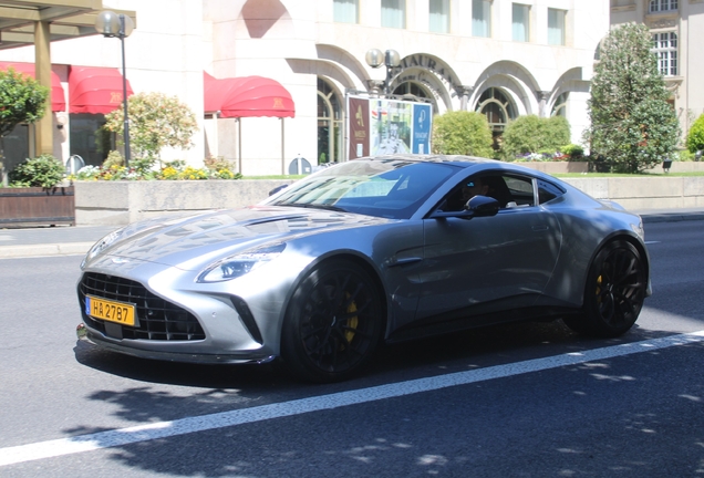 Aston Martin Vantage 2024