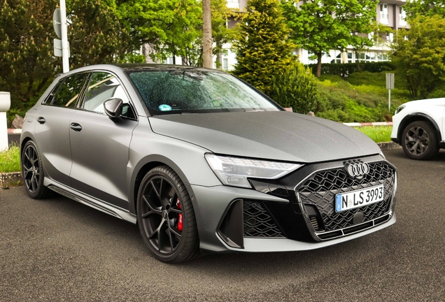 Audi RS3 Sportback 8Y 2025
