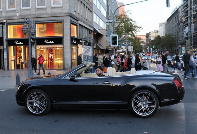 Bentley Continental GTC