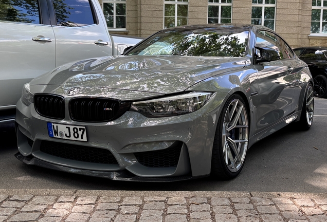 BMW M4 F82 CS