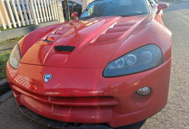 Dodge Viper SRT-10 830