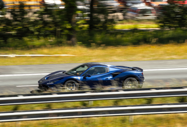Ferrari F8 Spider