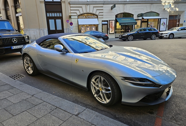 Ferrari Roma Spider
