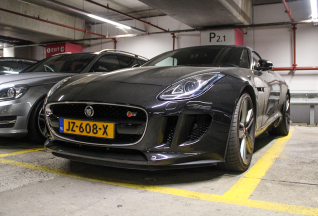 Jaguar F-TYPE S Convertible