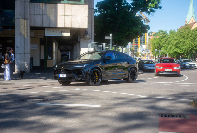 Lamborghini Urus S