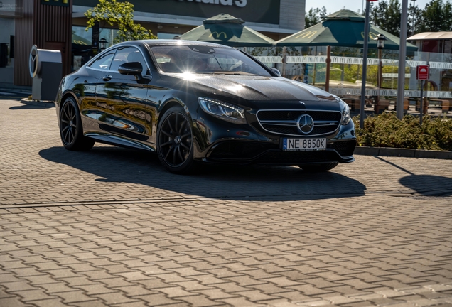 Mercedes-AMG S 63 Coupé C217