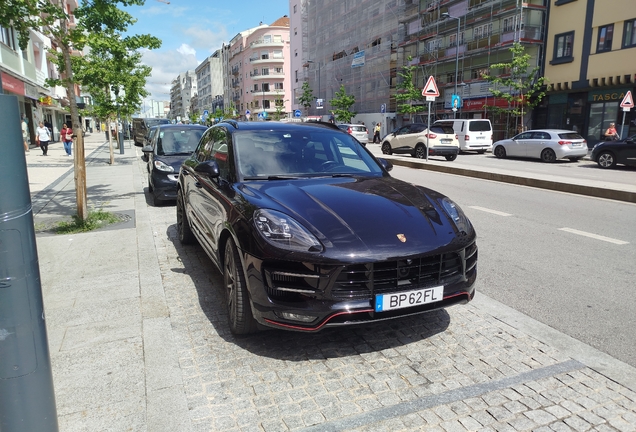 Porsche 95B Macan Turbo