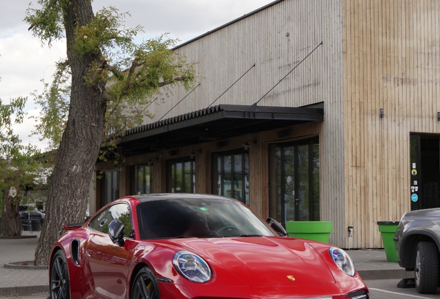 Porsche 992 Turbo S