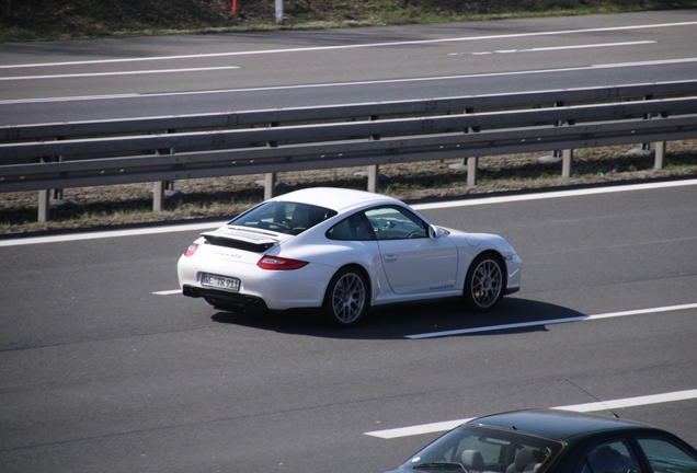 Porsche 997 Carrera GTS
