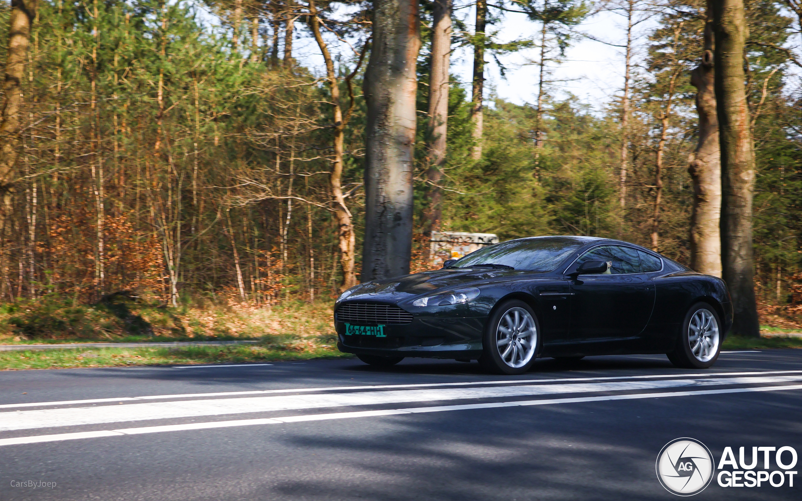 Aston Martin DB9