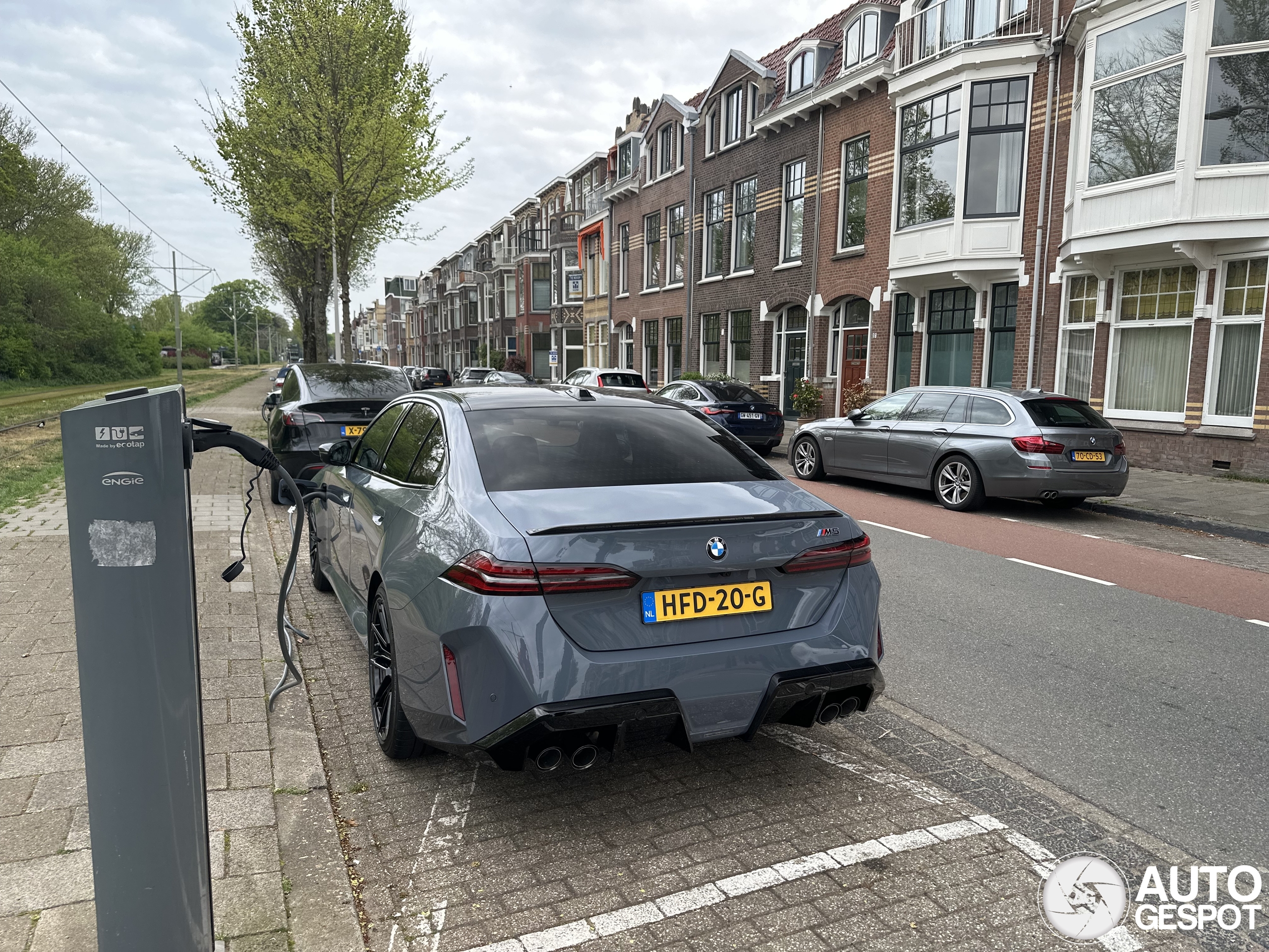BMW M5 G90