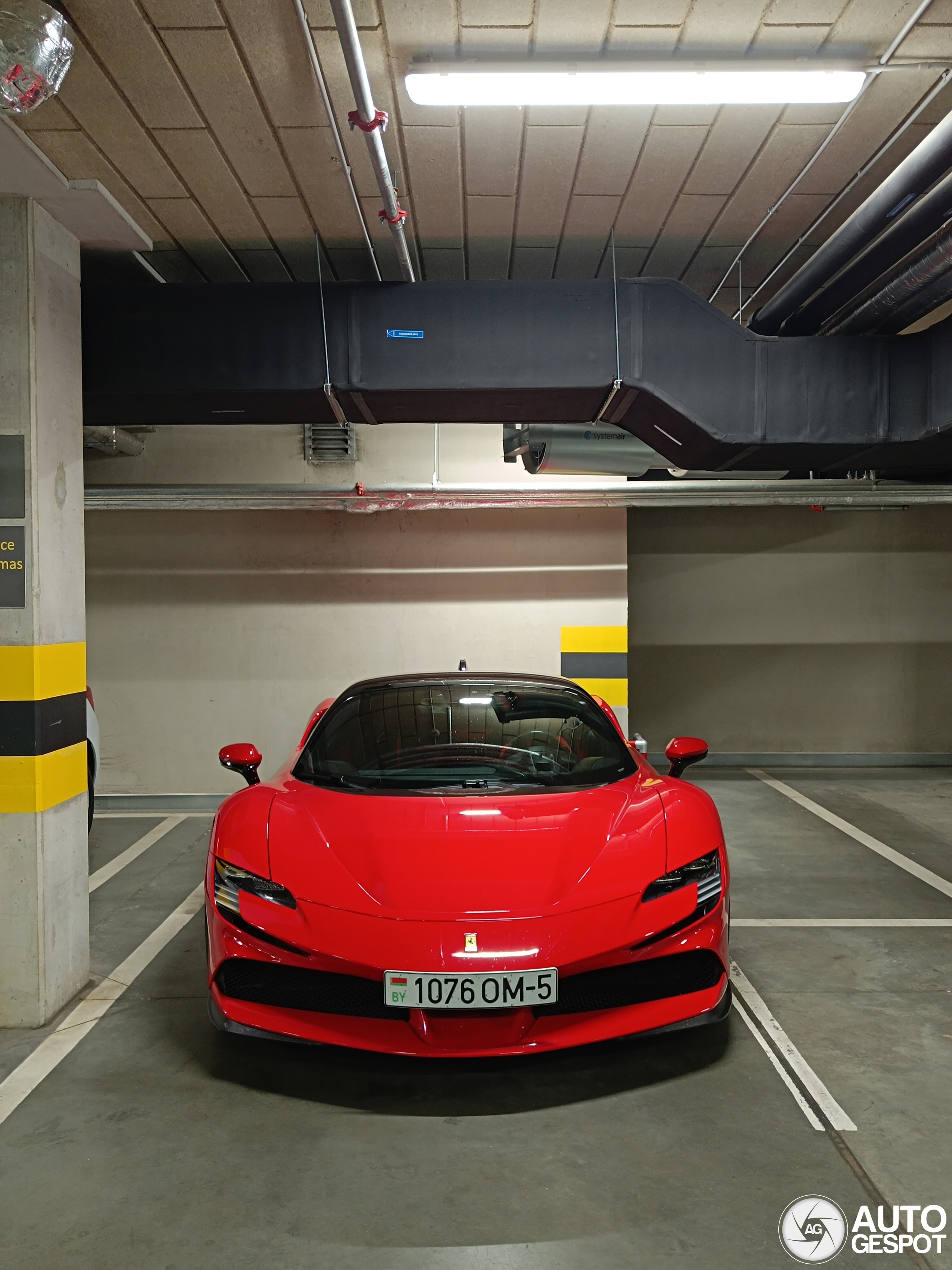 Ferrari SF90 Stradale