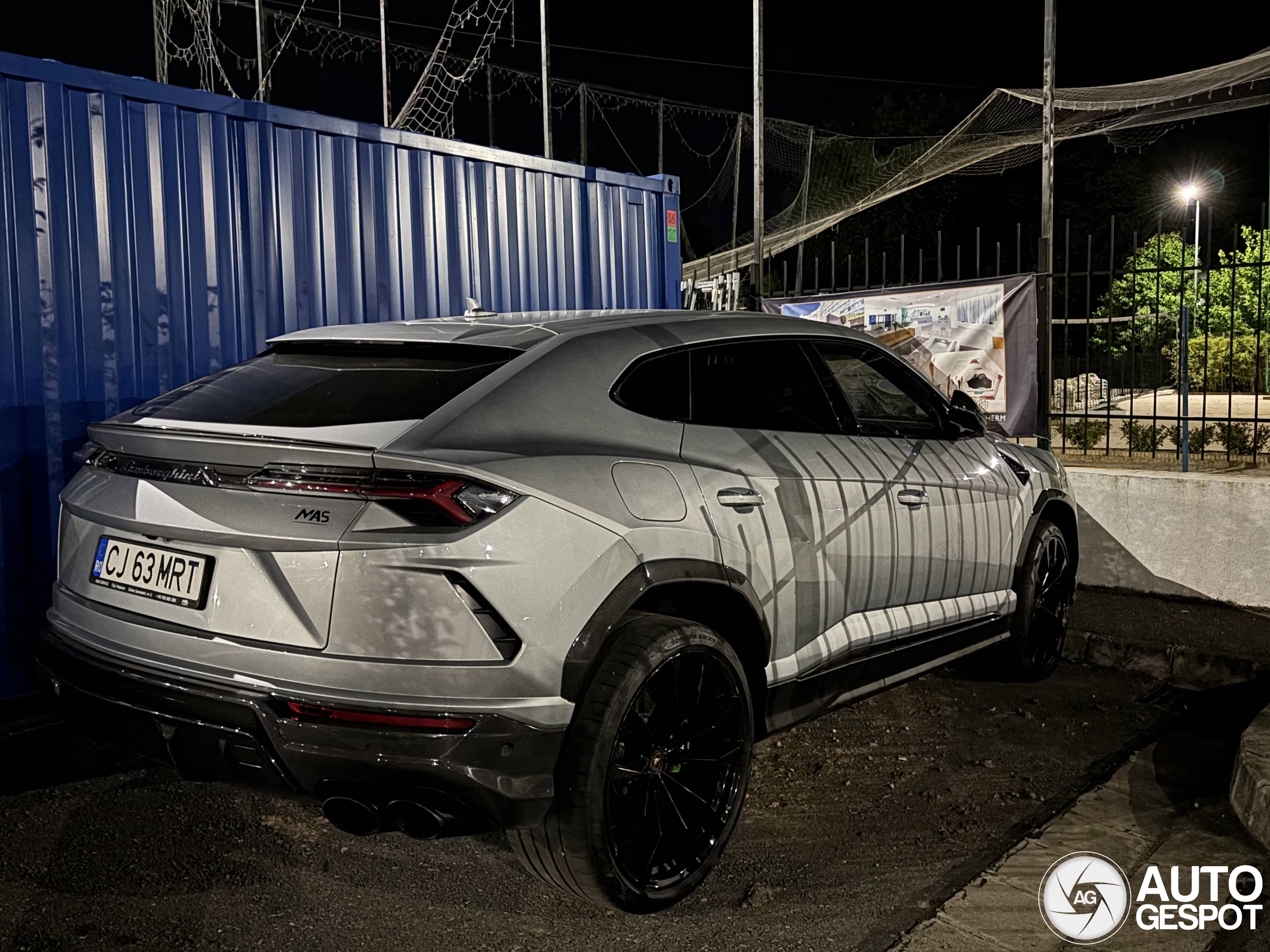 Lamborghini Urus