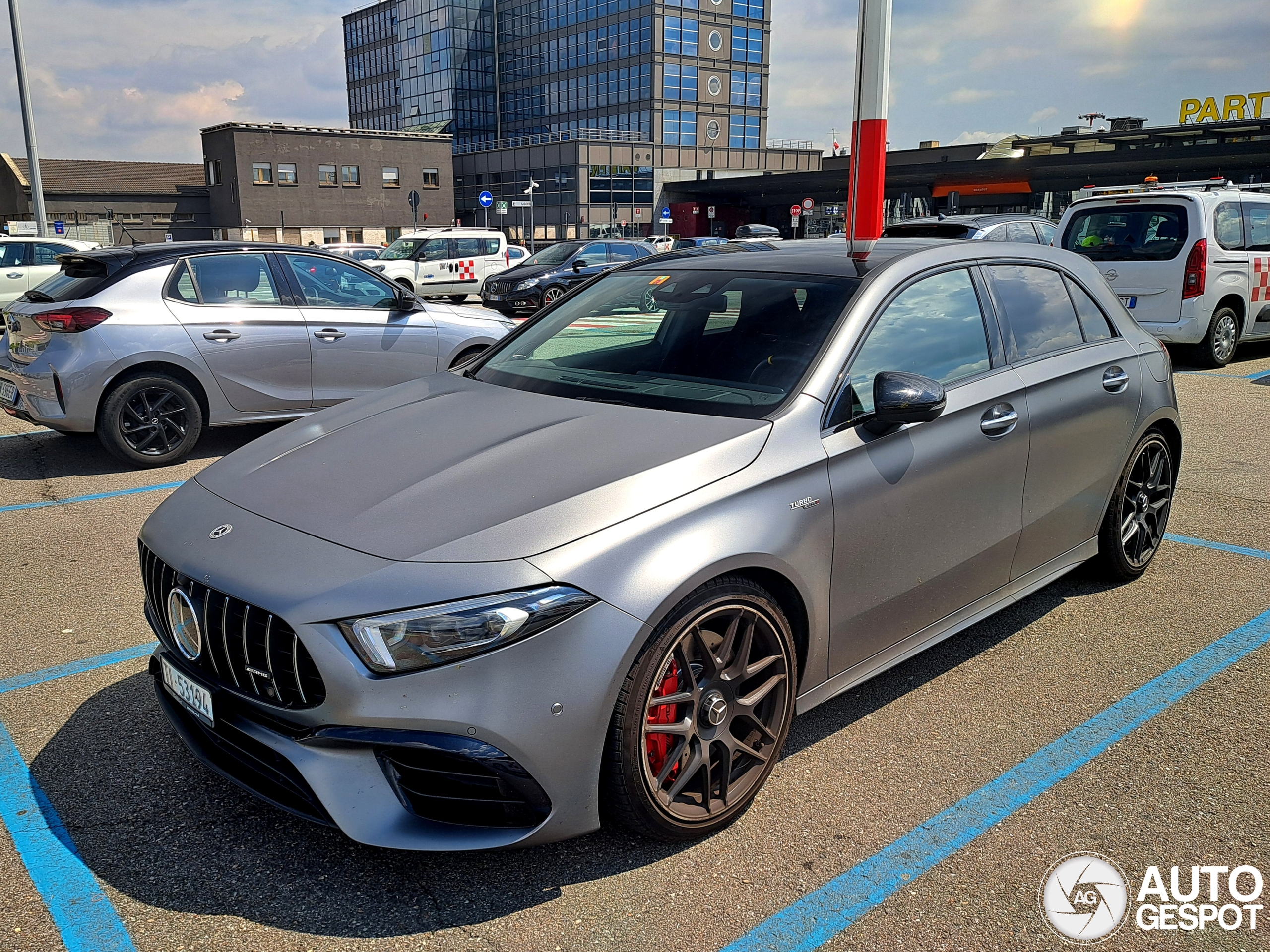 Mercedes-AMG A 45 S W177