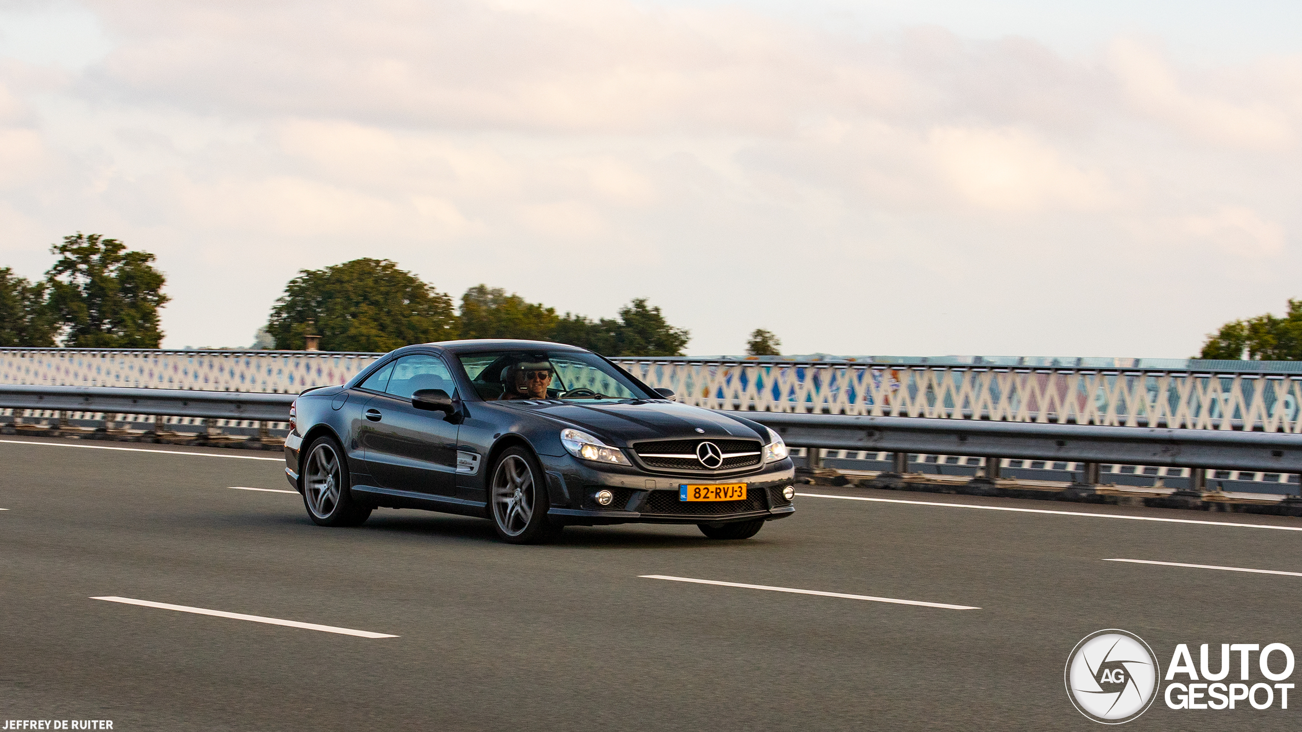 Mercedes-Benz SL 63 AMG