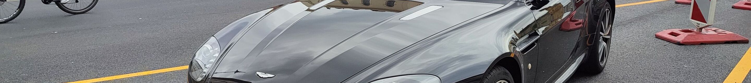 Aston Martin V8 Vantage 2012