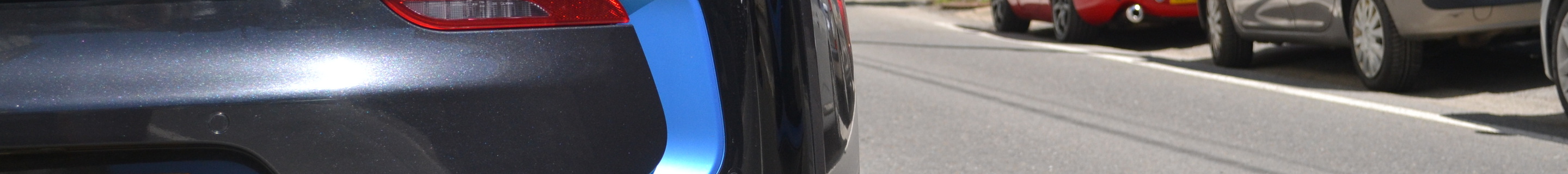 BMW i8 Roadster