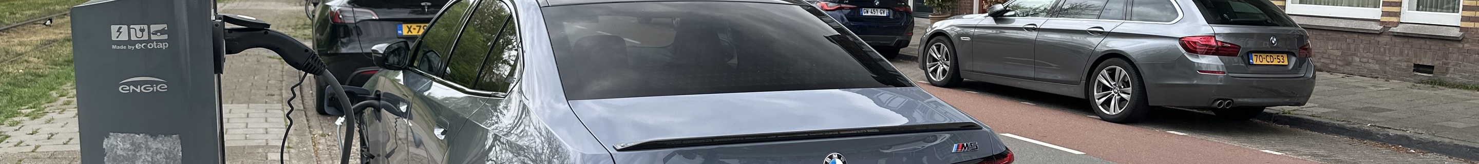 BMW M5 G90