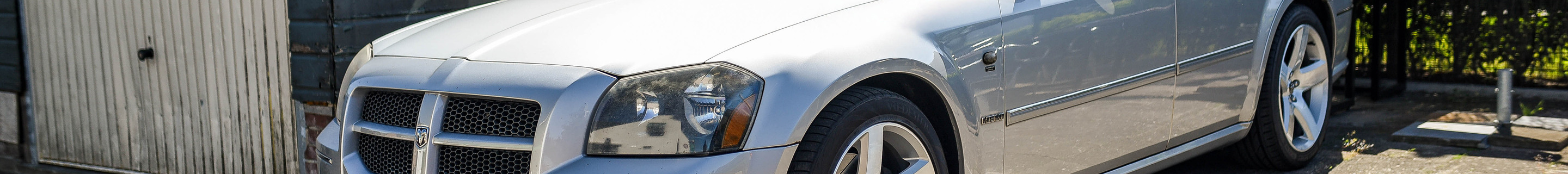 Dodge Magnum SRT-8