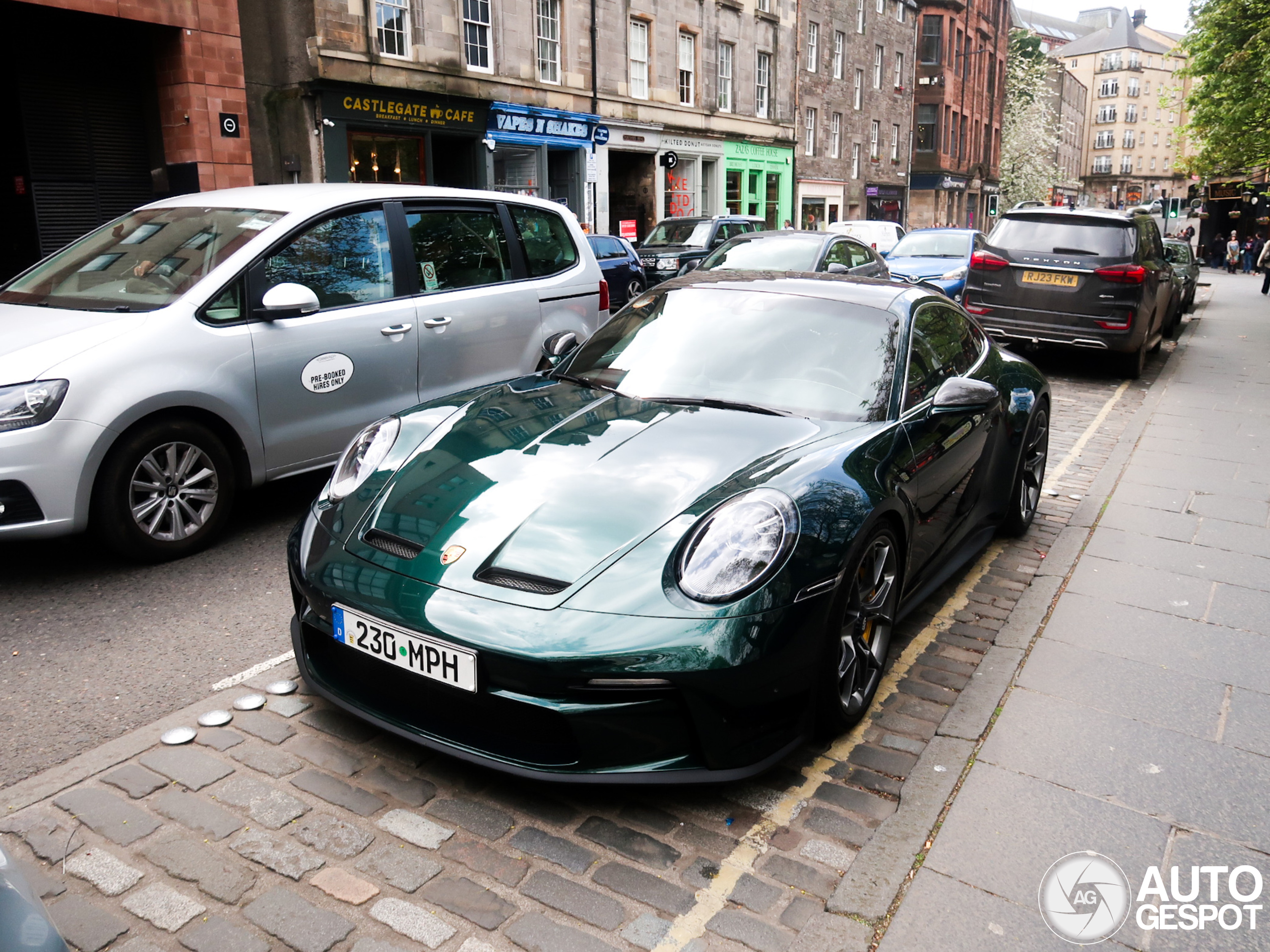 Porsche 992 GT3 Touring
