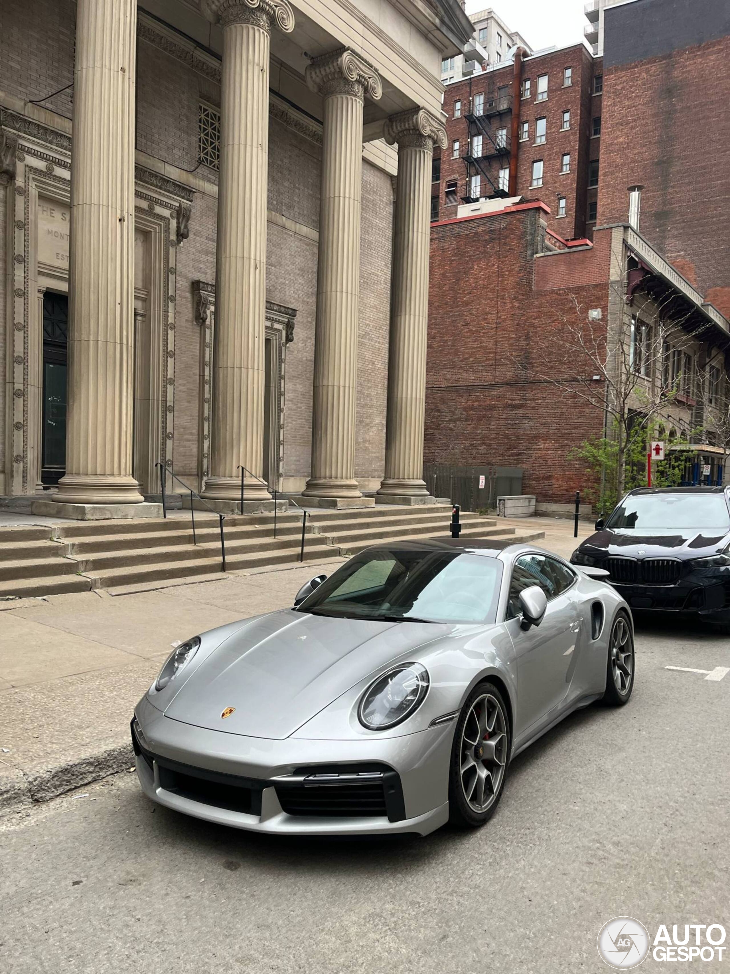 Porsche 992 Turbo