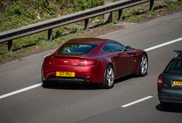 Aston Martin V8 Vantage