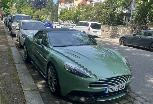 Aston Martin Vanquish Volante