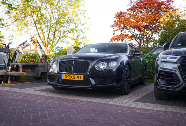 Bentley Continental GTC V8 S