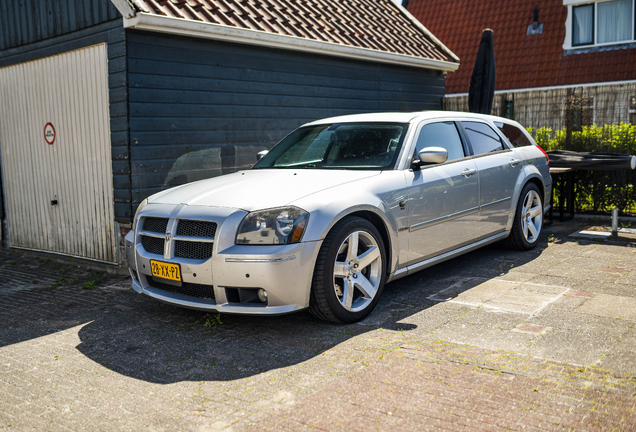 Dodge Magnum SRT-8