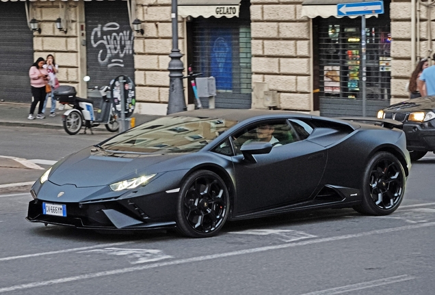 Lamborghini Huracán LP640-2 Tecnica