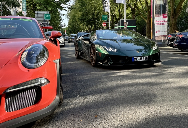 Lamborghini Huracán LP640-4 EVO Spyder