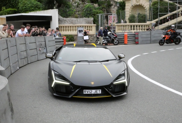 Lamborghini Revuelto